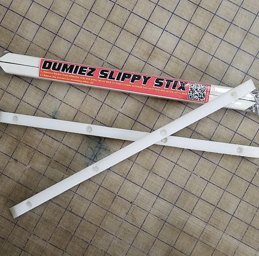 Dumiez Slippy Stix Skateboard Rail Set